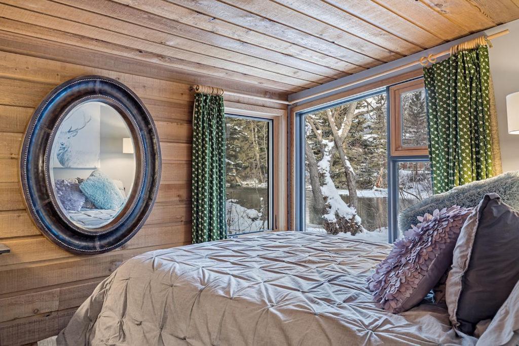 Canmore Cabin By Canadian Rockies Vacation Rentals Exterior photo