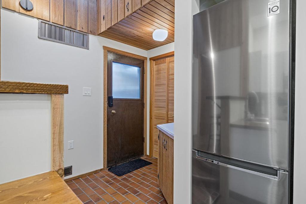 Canmore Cabin By Canadian Rockies Vacation Rentals Exterior photo