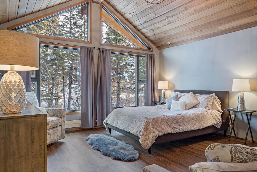 Canmore Cabin By Canadian Rockies Vacation Rentals Exterior photo